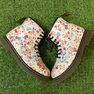 Dr Martens Boots Kids Sz 10Y EUR 27 Brooklee Floral Boot White Girls